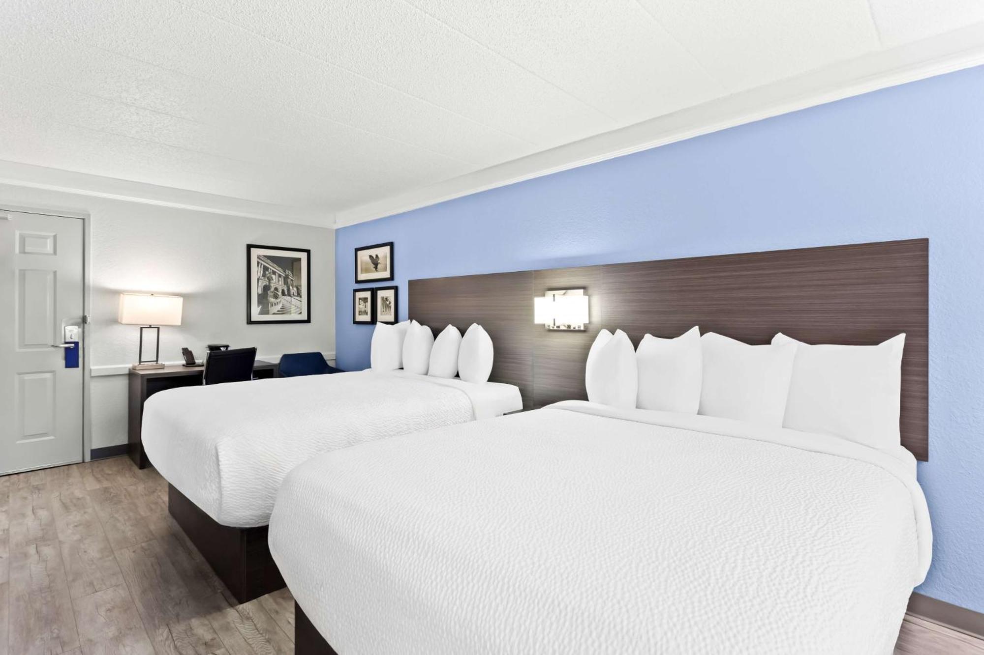 Hotel Western - O'hare Nw 3*